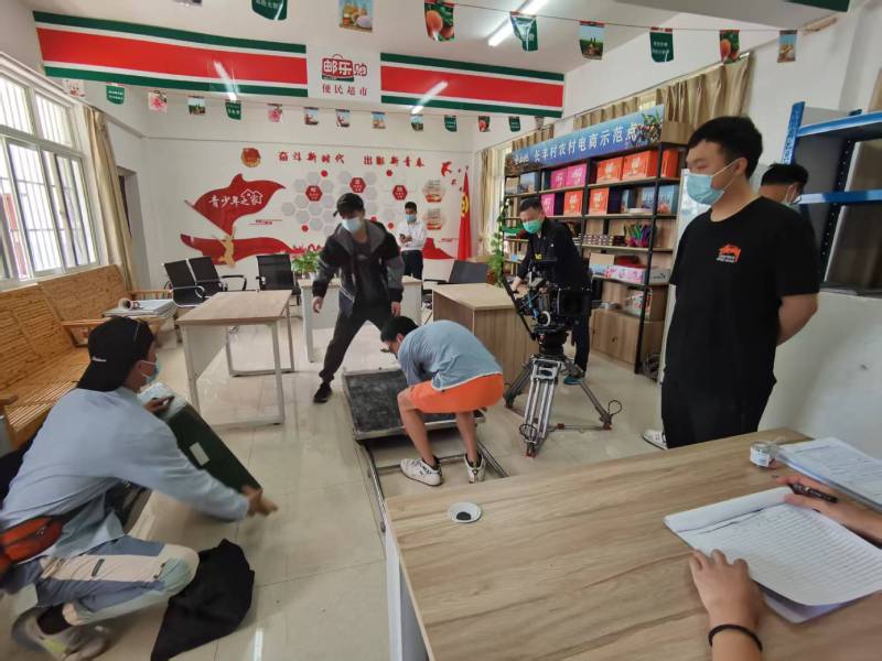 追星女孩心理学分析报告：仪陇县广告片拍摄公司揭秘饭圈应援式传播逻辑